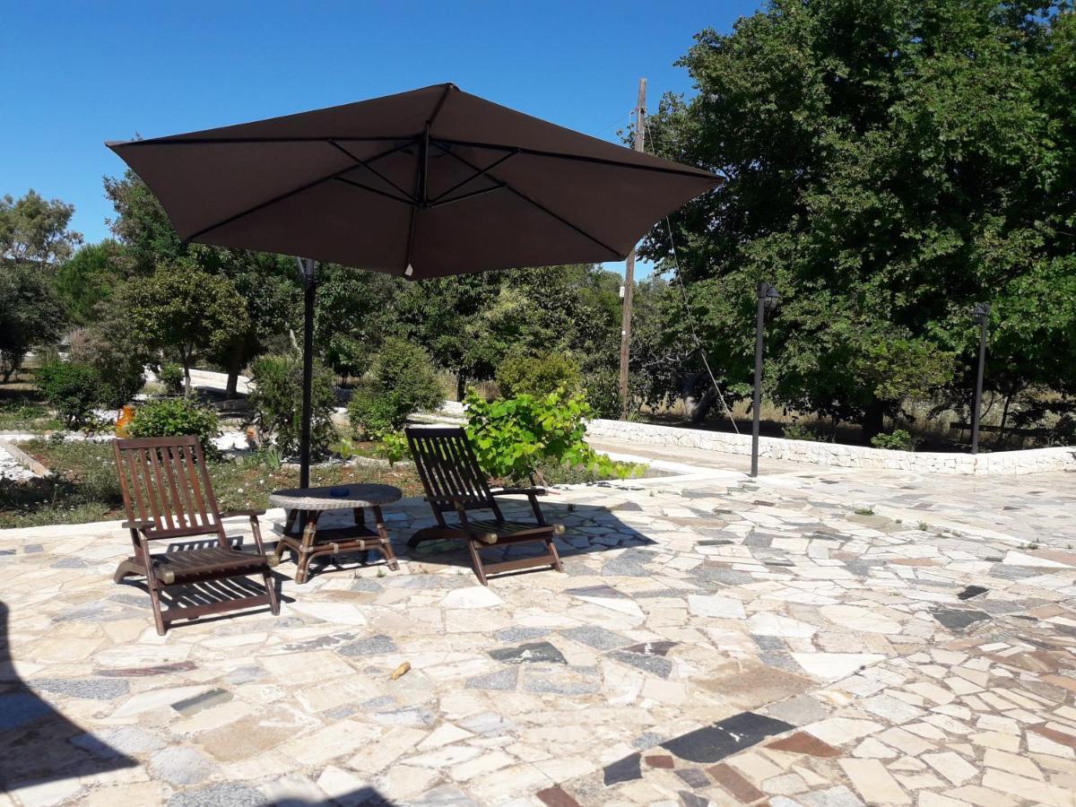 Villa Il Leccio - Trulli ชิสแตร์นีโน ภายนอก รูปภาพ